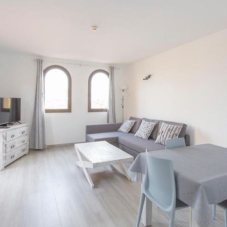 Perla House Apartment คอร์ราเลโฮ ภายนอก รูปภาพ